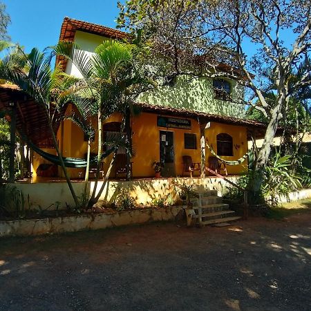 Pousada Das Mangueiras Brilho Da Noite Santana Do Riacho Exterior foto