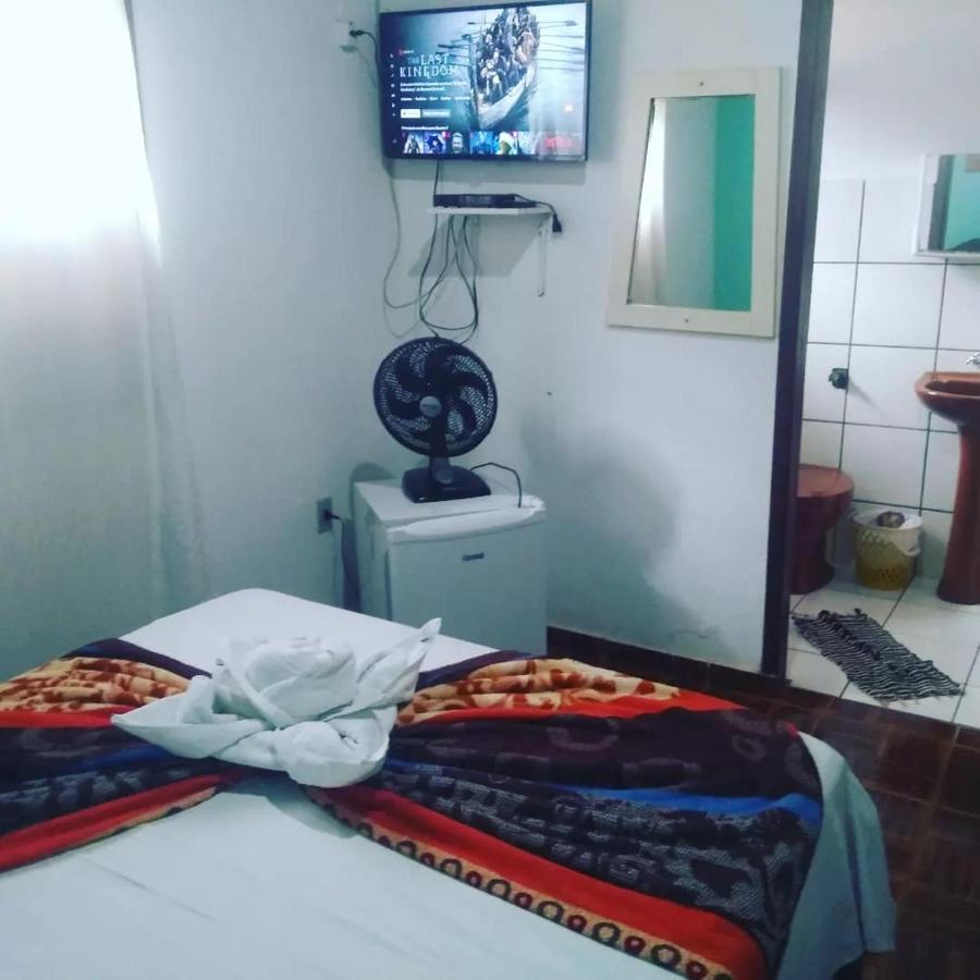 Pousada Das Mangueiras Brilho Da Noite Santana Do Riacho Exterior foto